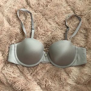 Victoria’s Secret adjustable bra
